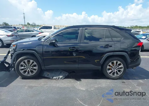 2019 Toyota Rav4 Xle Premium z USA, uszkodzony, nr VIN 2T3C1RFV8KW031142